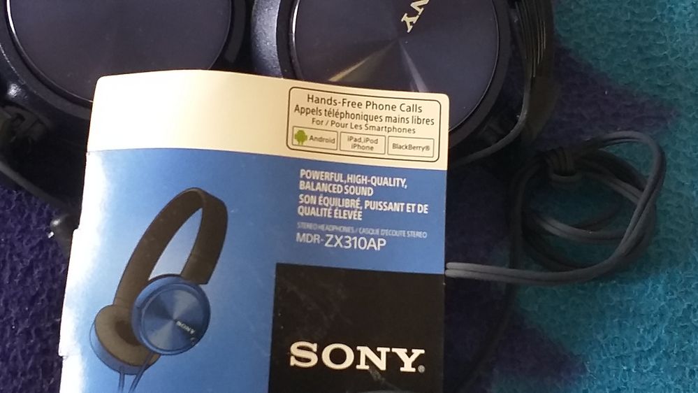 Căști Sony