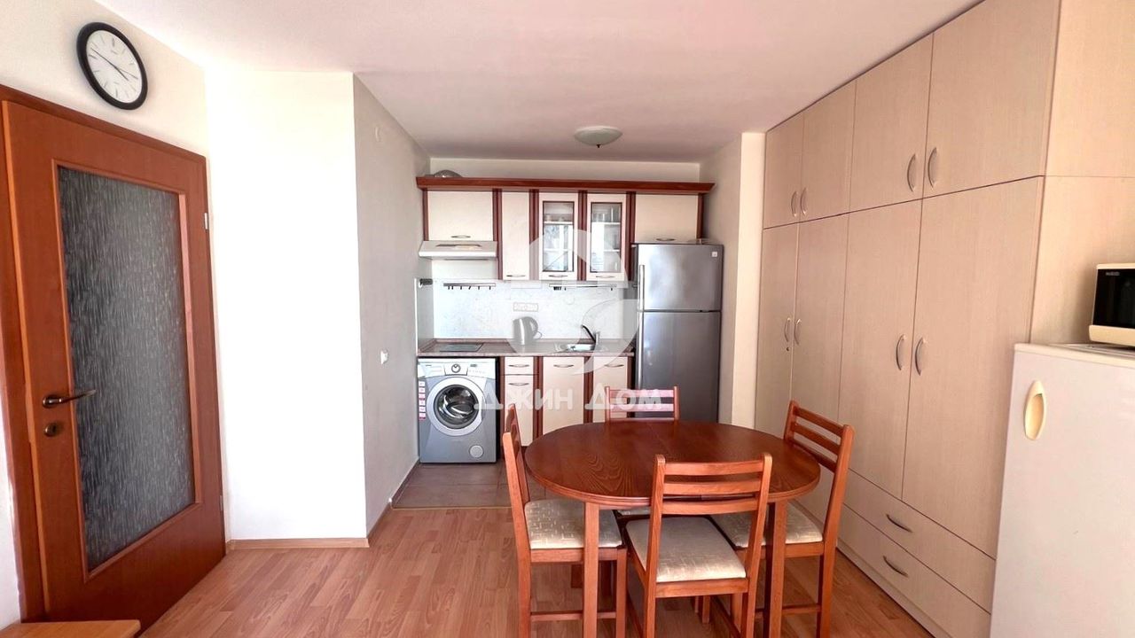 Продава се Двустаен апартамент в Свети Влас - 72 кв.м за 1007 €/кв.м - Снимка #4