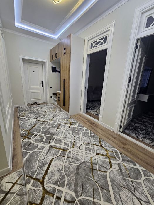 Продаётся новостройка 3х ком 3й этаж Рудакий Техногазойл 82квм