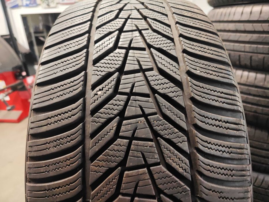 2бр.зимни гуми 255/35/21 Hankook