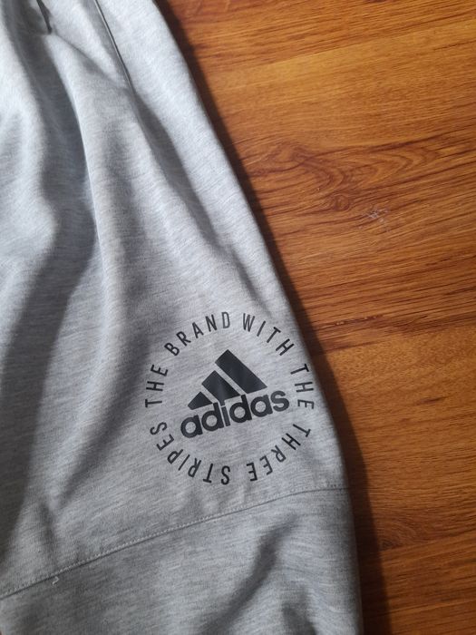Adidas мъжко долнище XL размер.