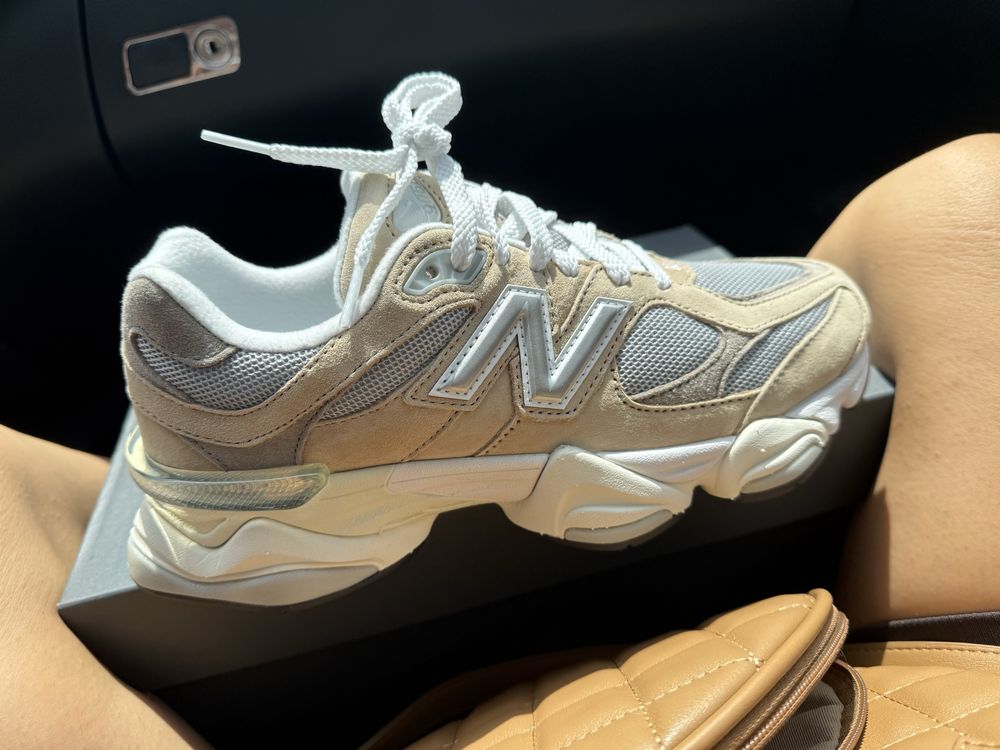 Маратонки New Balance 9060 нови