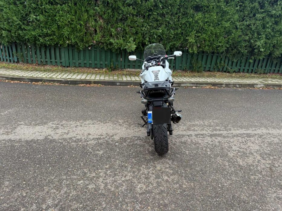 Motocicleta Honda CBF 1000