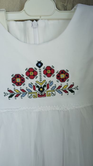 Детска рокля с шевица р-р 98