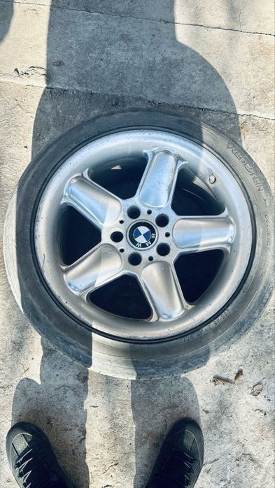 Продаю диски на BMW