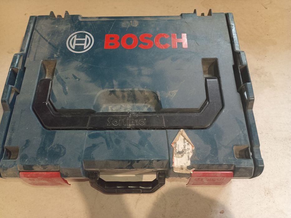 Vând filetantă forța , mașina de găurit și înșurubat gsb 18 VE -2 LI