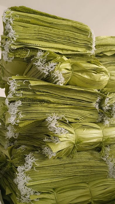 Xakki qoplar bor 55/105 64/67gr