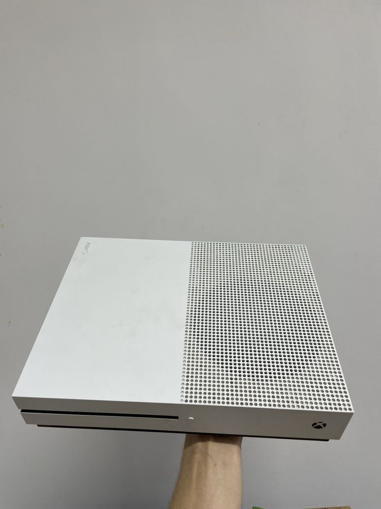 X box one s 1trb