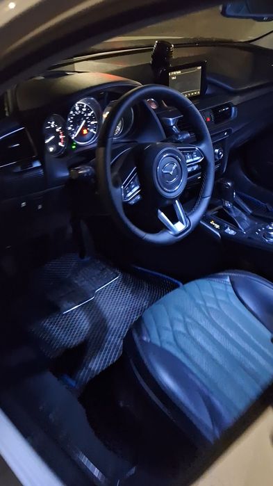 Skyactiv Mazda  2017 год с малым пробегом