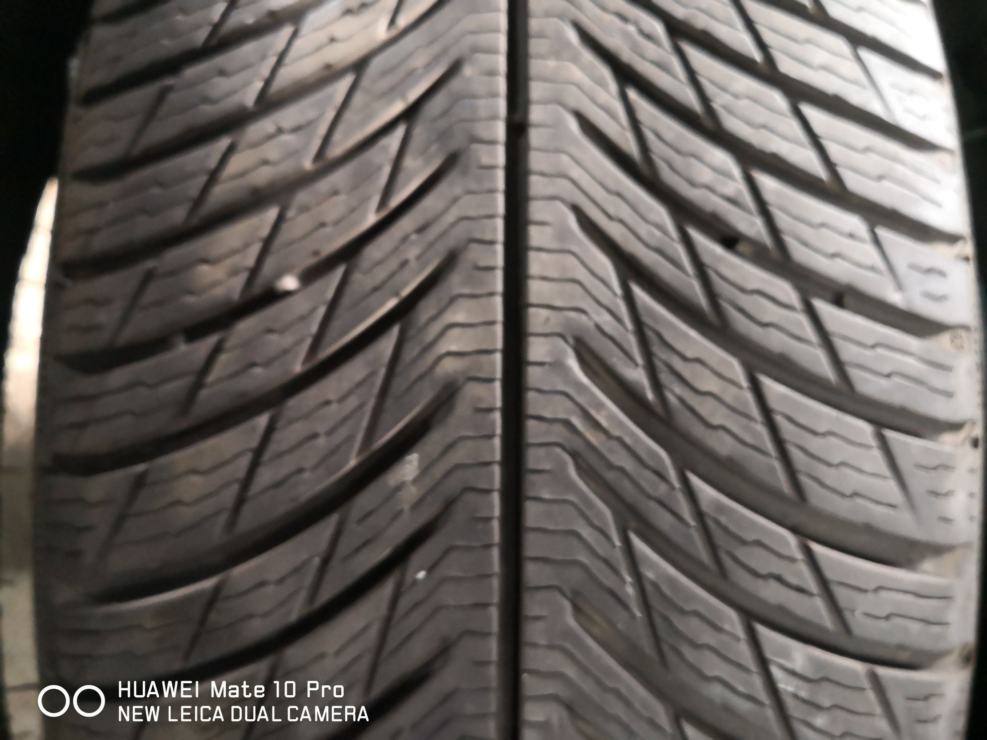 225 60 18 Michelin dot 20 като нови 18 цола