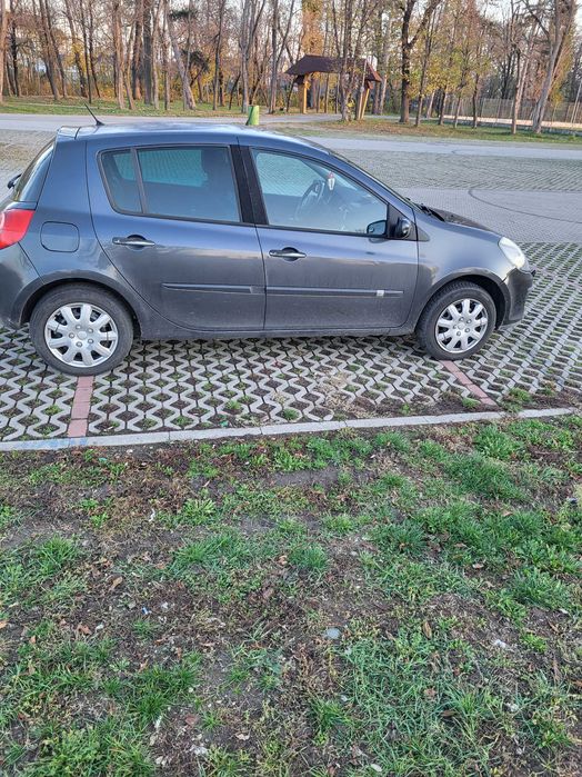 Ofer renault clio 3  2007 pt dezmembrat.