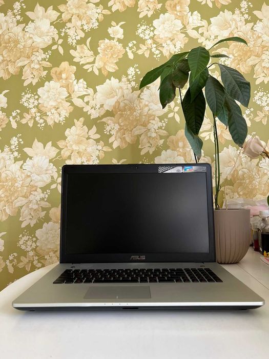 Ноутбук  ASUS Desktor-Q36KC48