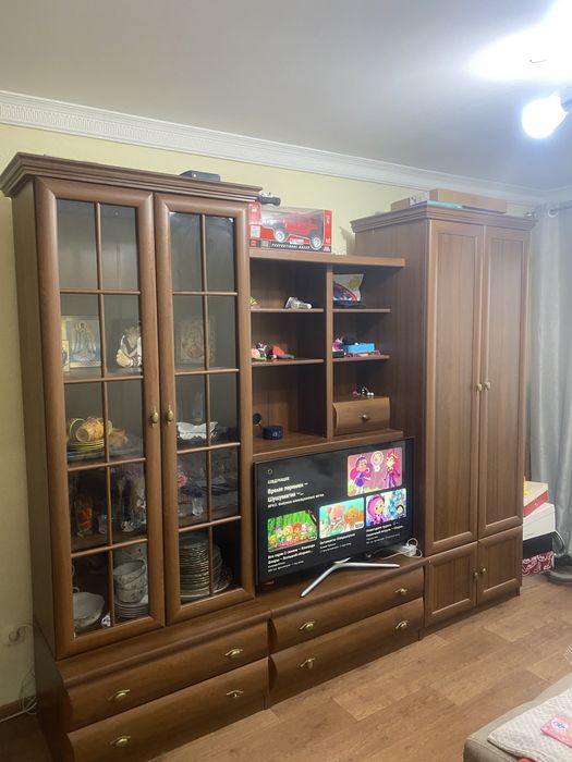 Срочно ! Продам стенку!