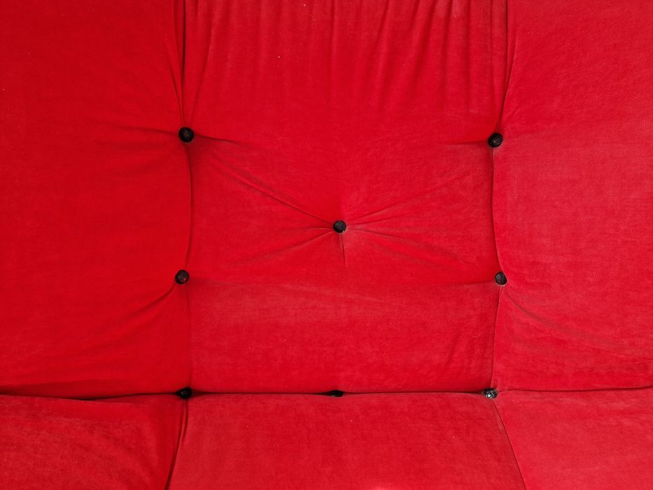 Set canapea si fotolii rosu / negru