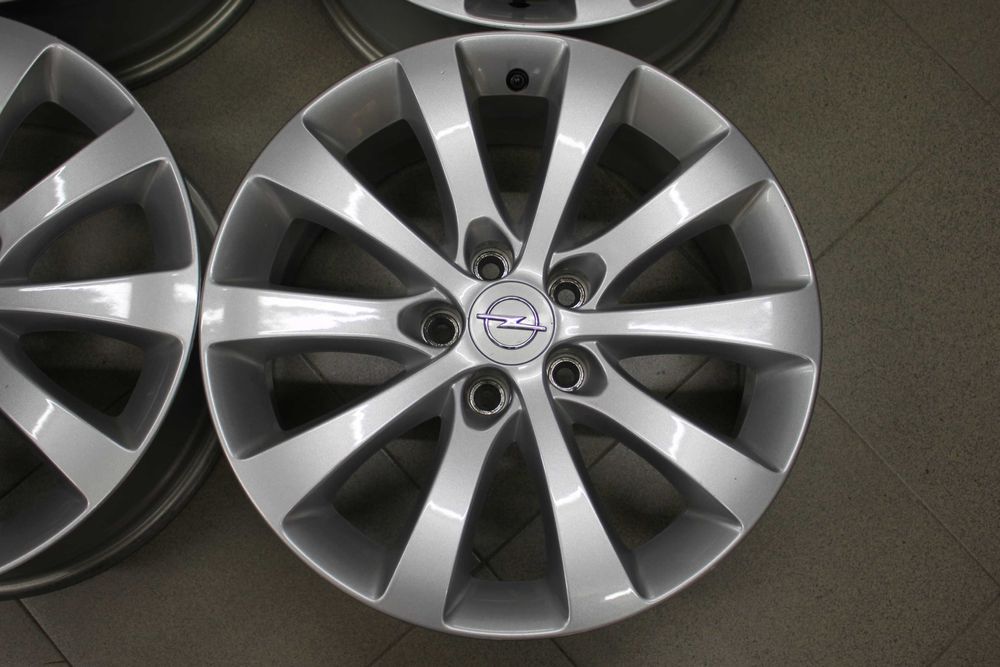 Джанти 17" 5х110 Opel Astra H, Zafira B, Meriva B, Vectra