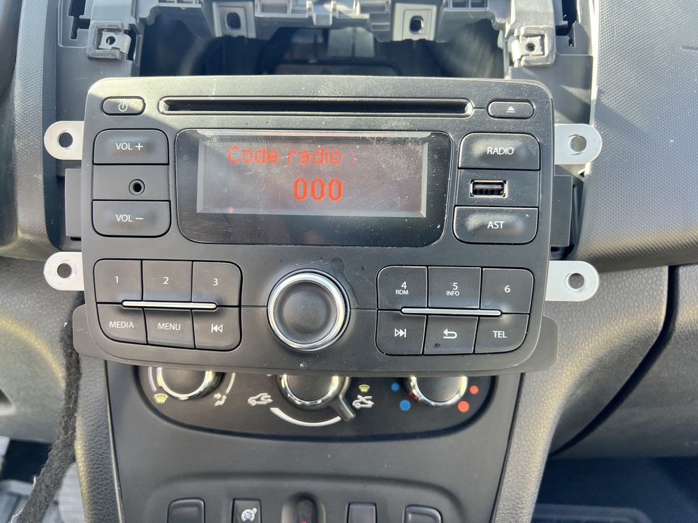 Vand radio cd Dacia Logan/Mcv/Dokker/Lodgy/ 2013/2020