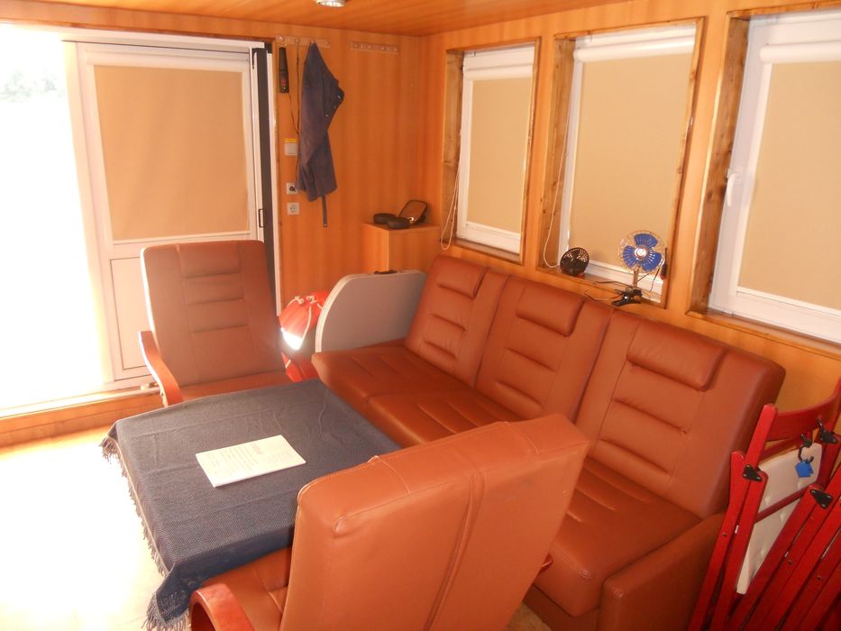 Vând barca vapor yacht 18m