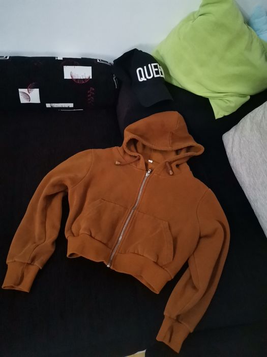 Дамски спортни дрехи