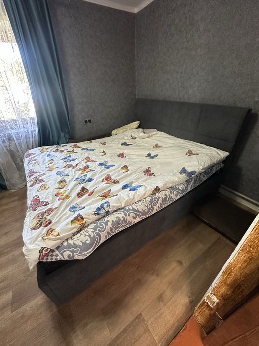 Кровать 2сп 180/200 с матрасом