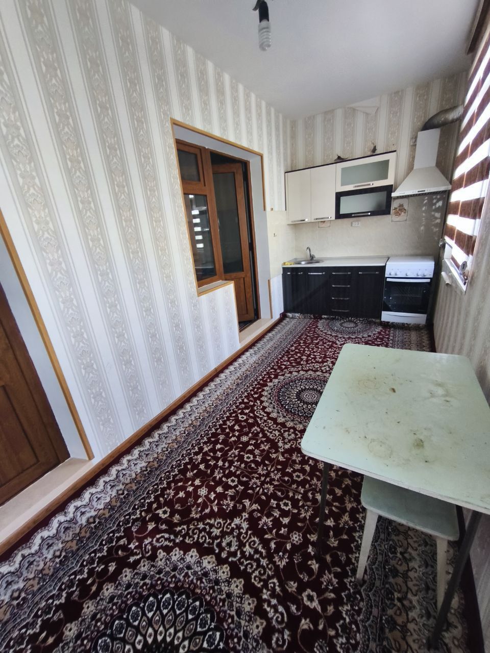 Ugil bollarga Sergiliy 3 bekat yonida kvartera bor