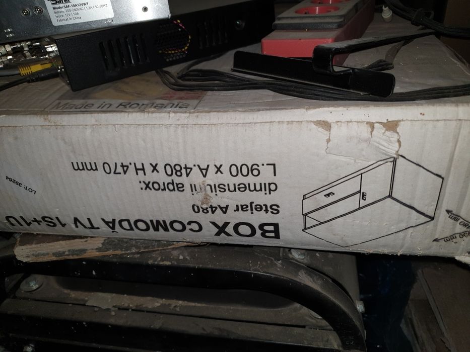 Comoda  tv noua sigilata