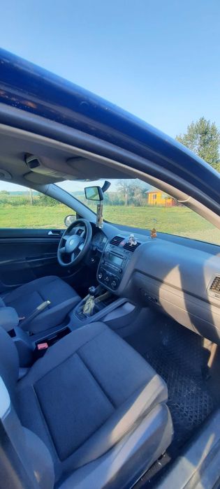 Volkswagen Golf 5 – 1.6 Benzină +GPL 2005