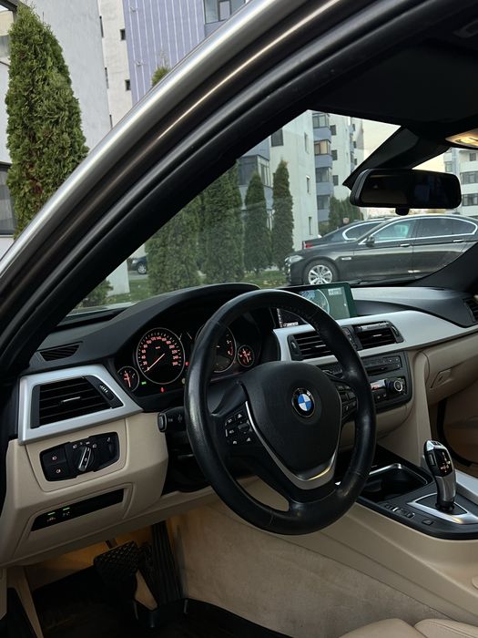 Bmw seria 3 / F30 2015/ 2 Butoane / Distronic / Line Assit / 320D