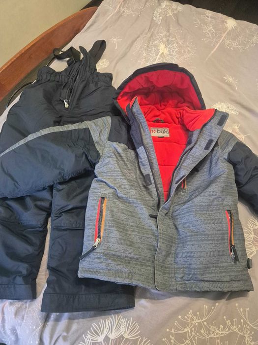 Продам зимний комплект на 7-9лет,фирмы buki, покупали в kimeks.