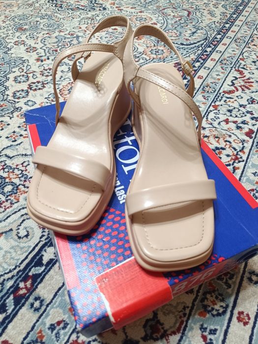 Продам обувь на лето