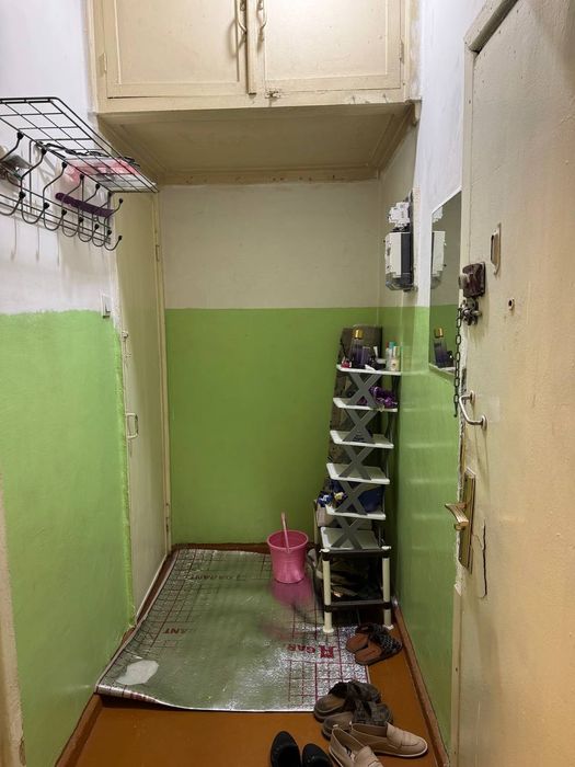 Чилонзор тумани 1 хона Срочно Сотилади! Метрога якин