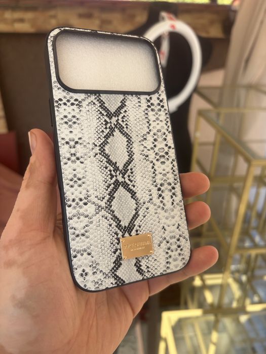 Husa d&g iphone 17 pro max
