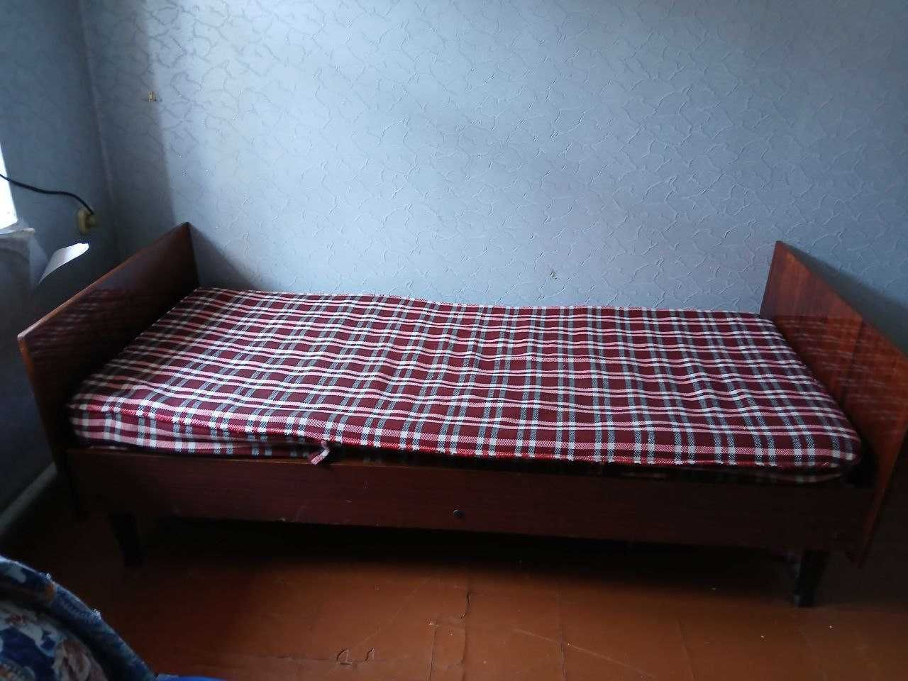 Продаётся кровать!!!