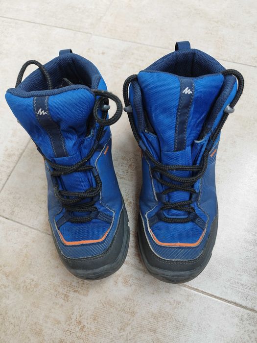Оригинални зимни обувки Adidas,Quechua