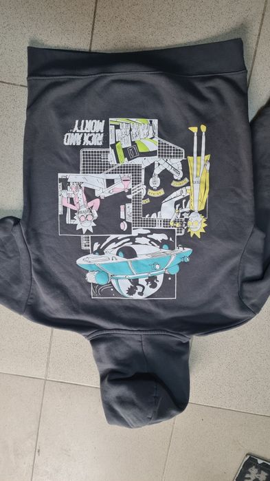 Hanorac pull&bear Rick and morty adult swim