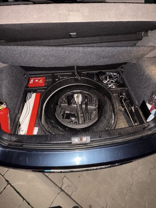 Vand Golf 6 1.6 benzina