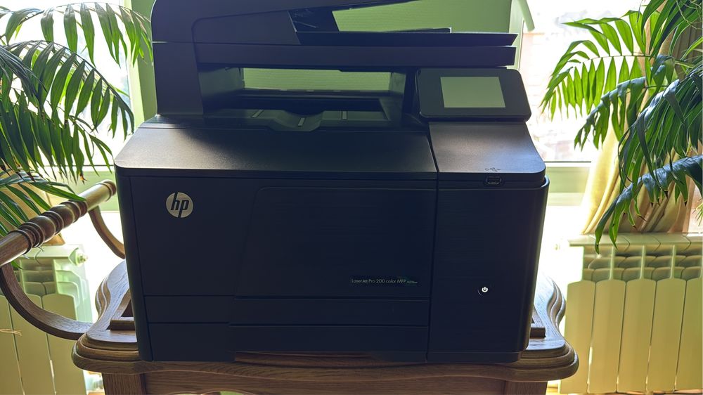 МФУ HP Laser Jet Pro 200 Color n276mw
