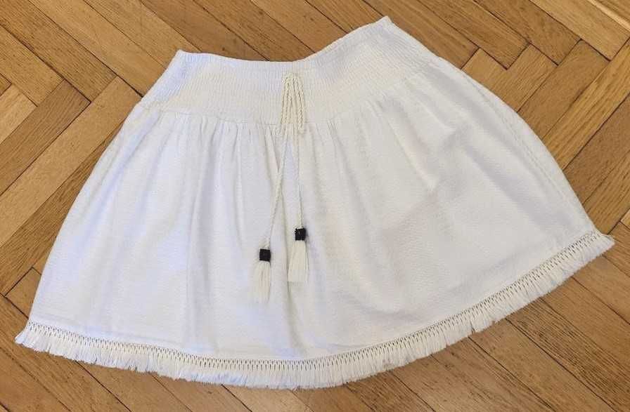 Fusta stil country de la Zara marime XS sau S