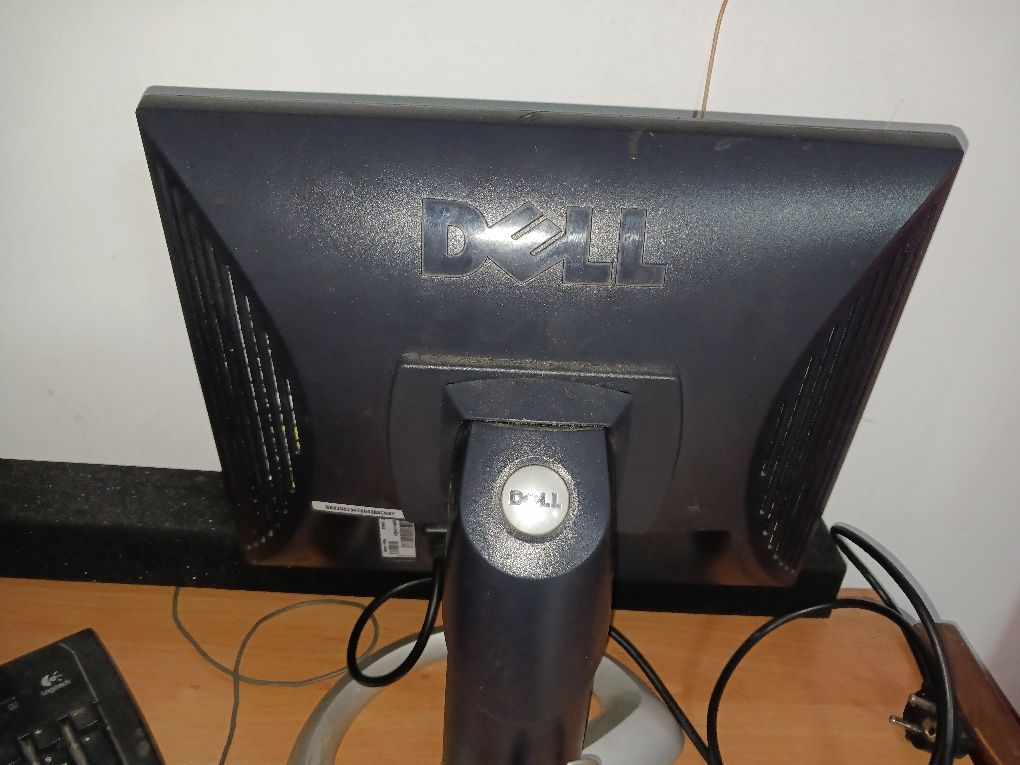 Monitor calculator Dell