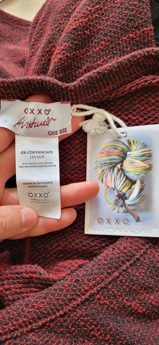 Продается кофточка большого размера. Производство Турция