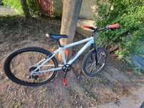 Vând bicicleta decathlon pt copii 8-12 ani