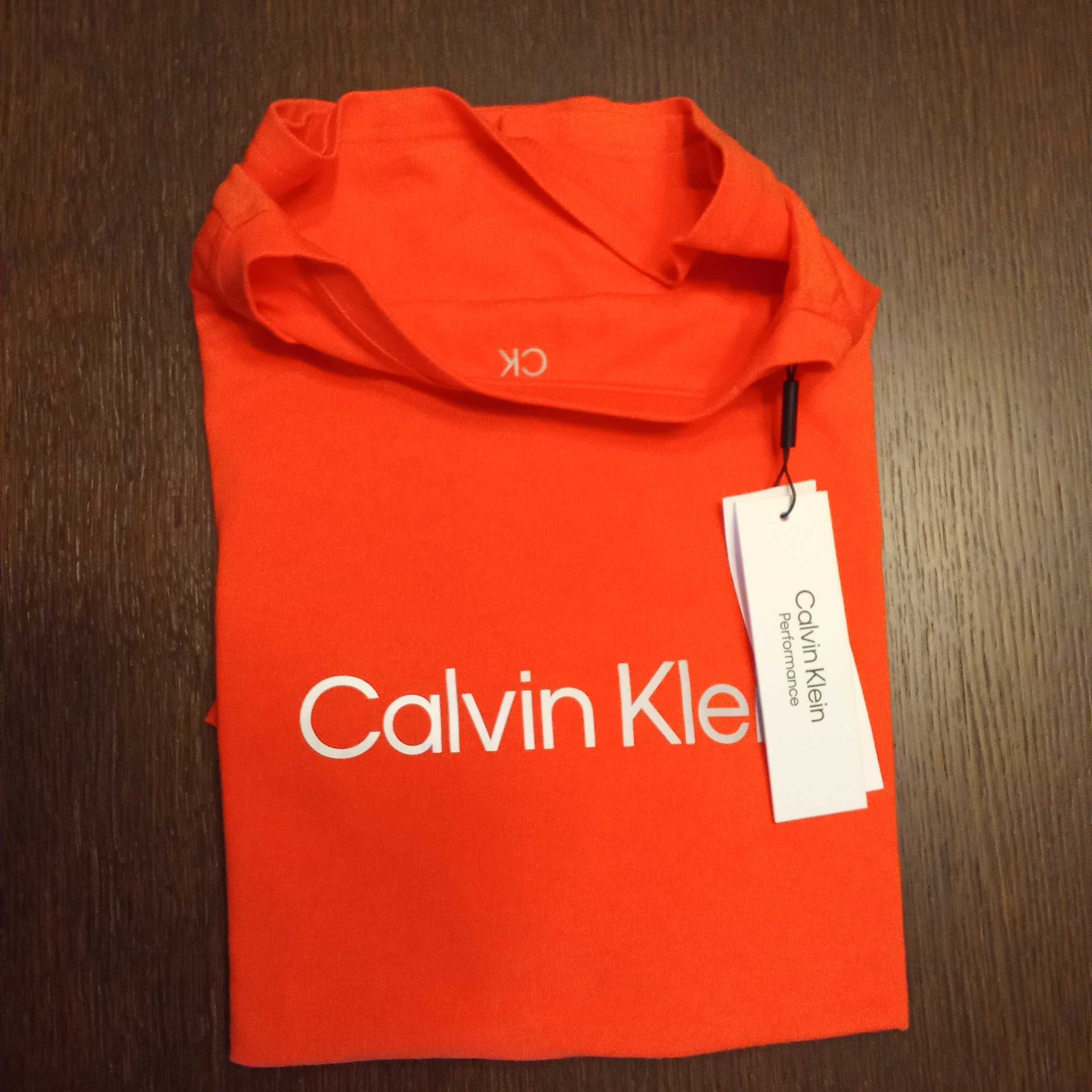 Новая Calvin Klein (XXL размер)