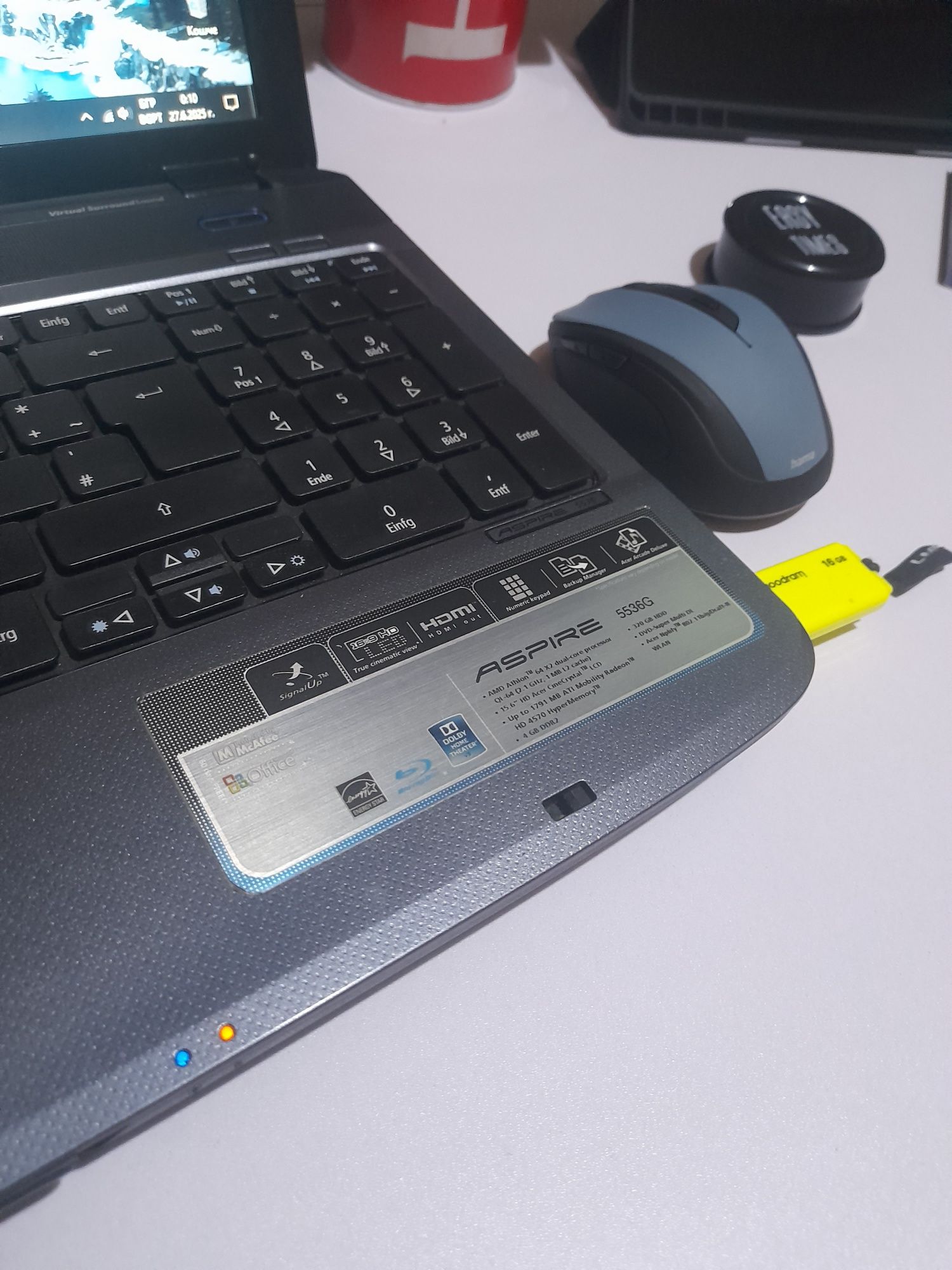 Лаптоп acer + мишка