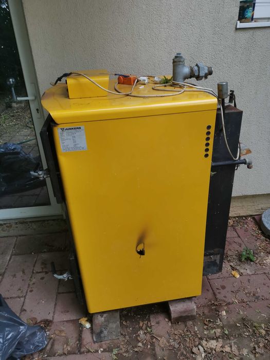 Vand centrala pe lemne 36kW, vand urgent
