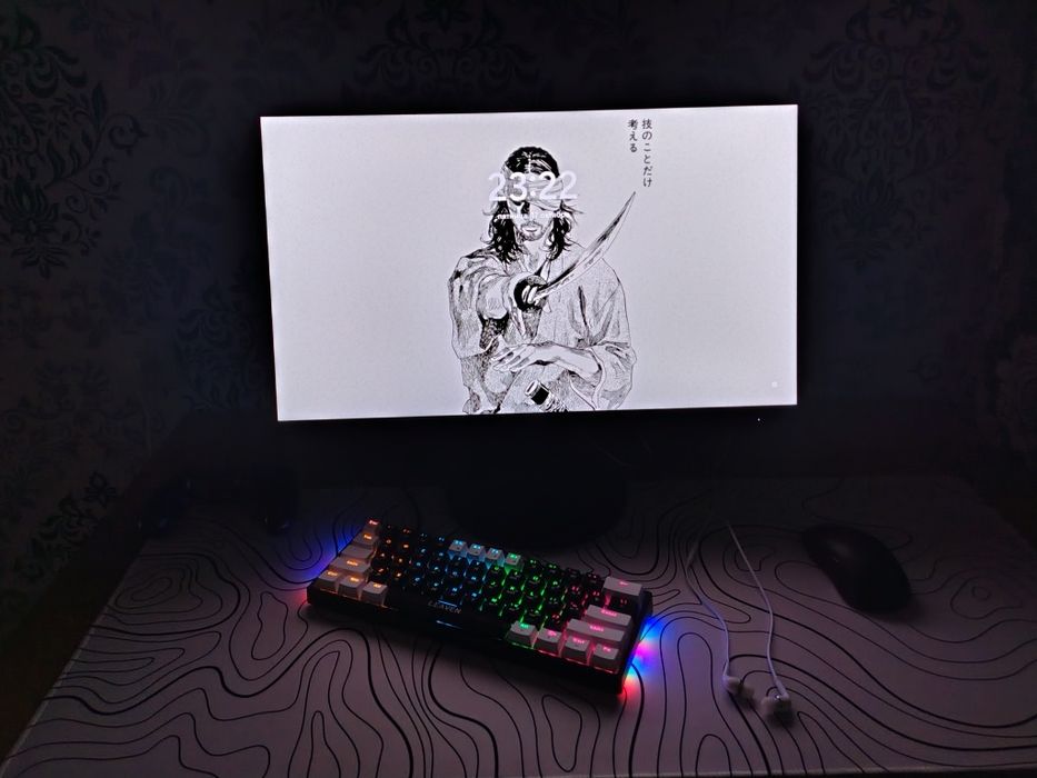 Срочно! Продам Монитор 24 дюйма