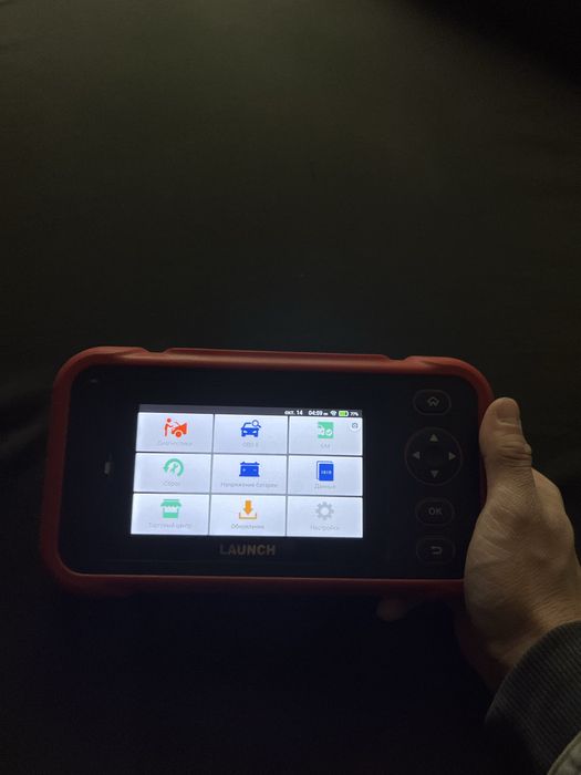 Продам автосканер Launch