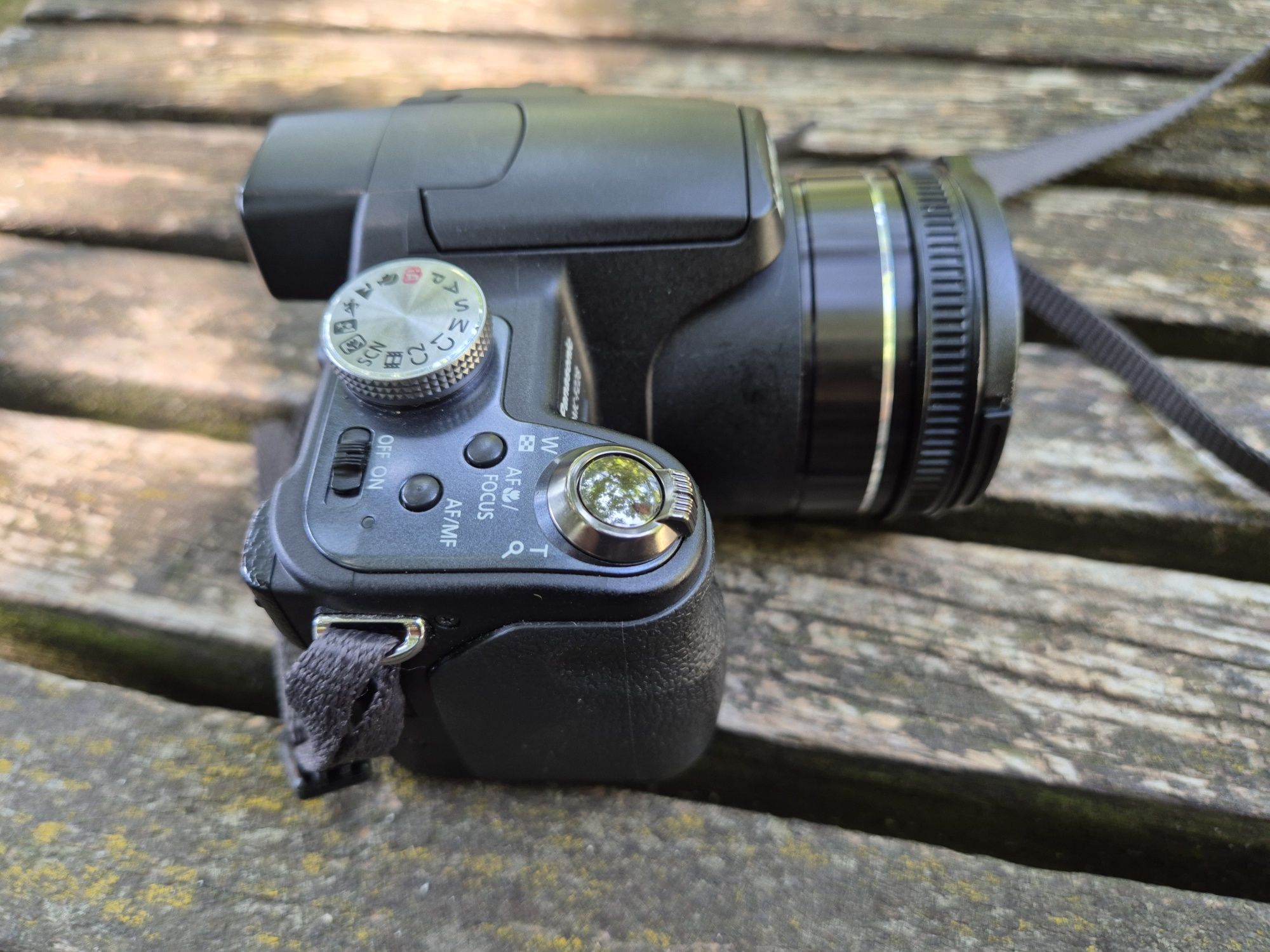 Фотоапарат Super zoom Panasonic Lumix FZ28 (Leica обектив)