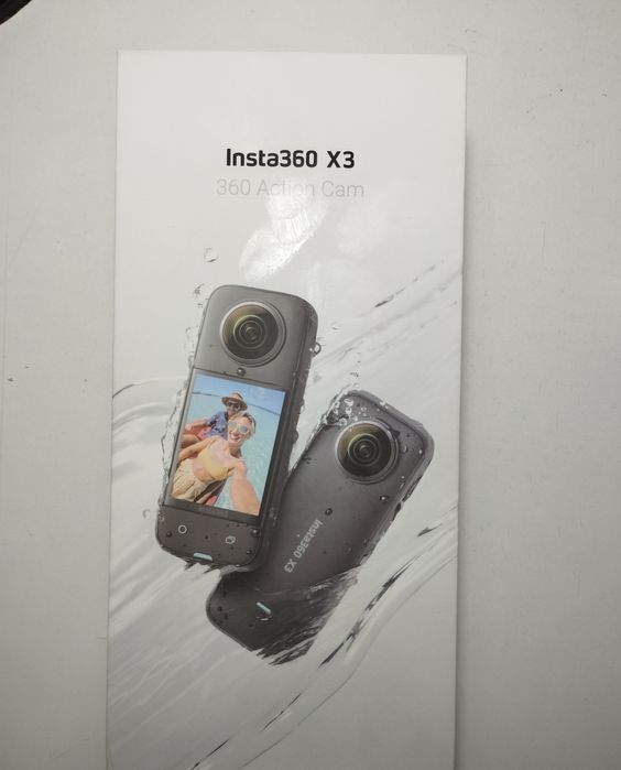 Камера insta360 x3