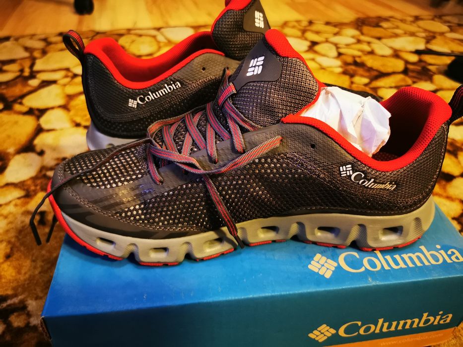 Adidasi Columbia 42 hoka salewa mammut la sportiva merrel salomon