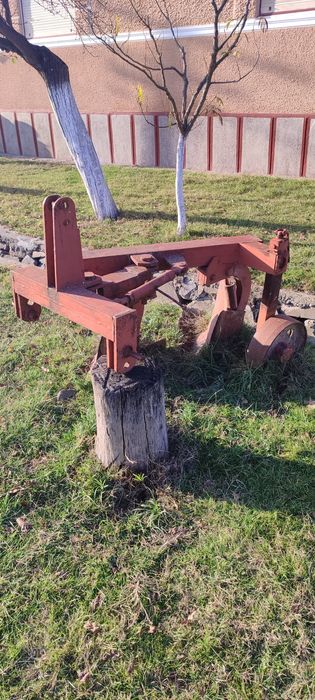 Vând plug 2 brazdare