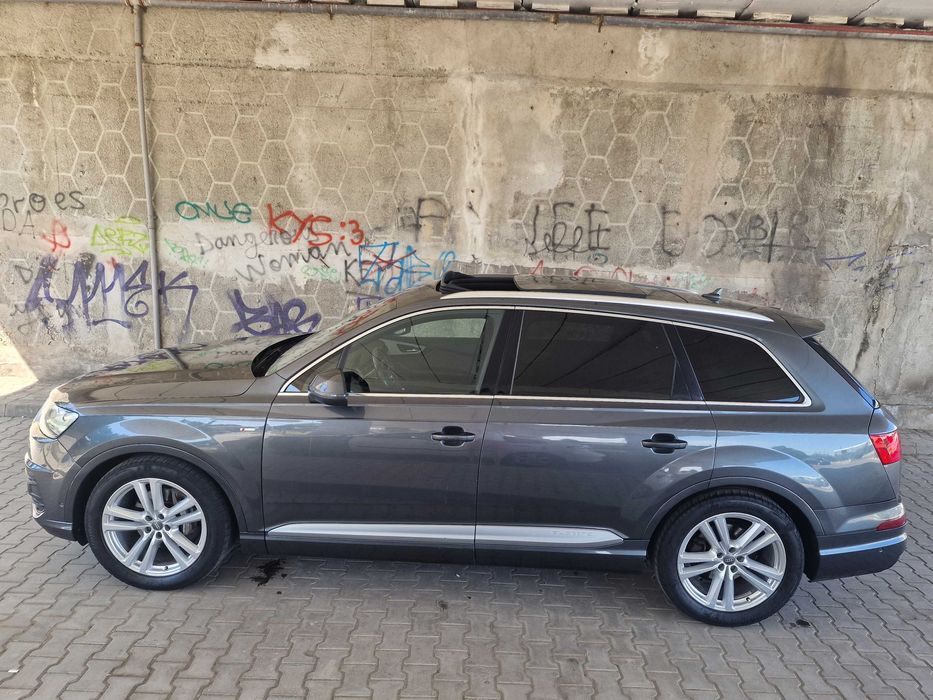 AUDI Q7 3XS-Line 3.0D Bose,Panoramic,Full Led,Bord Digital,Soft close